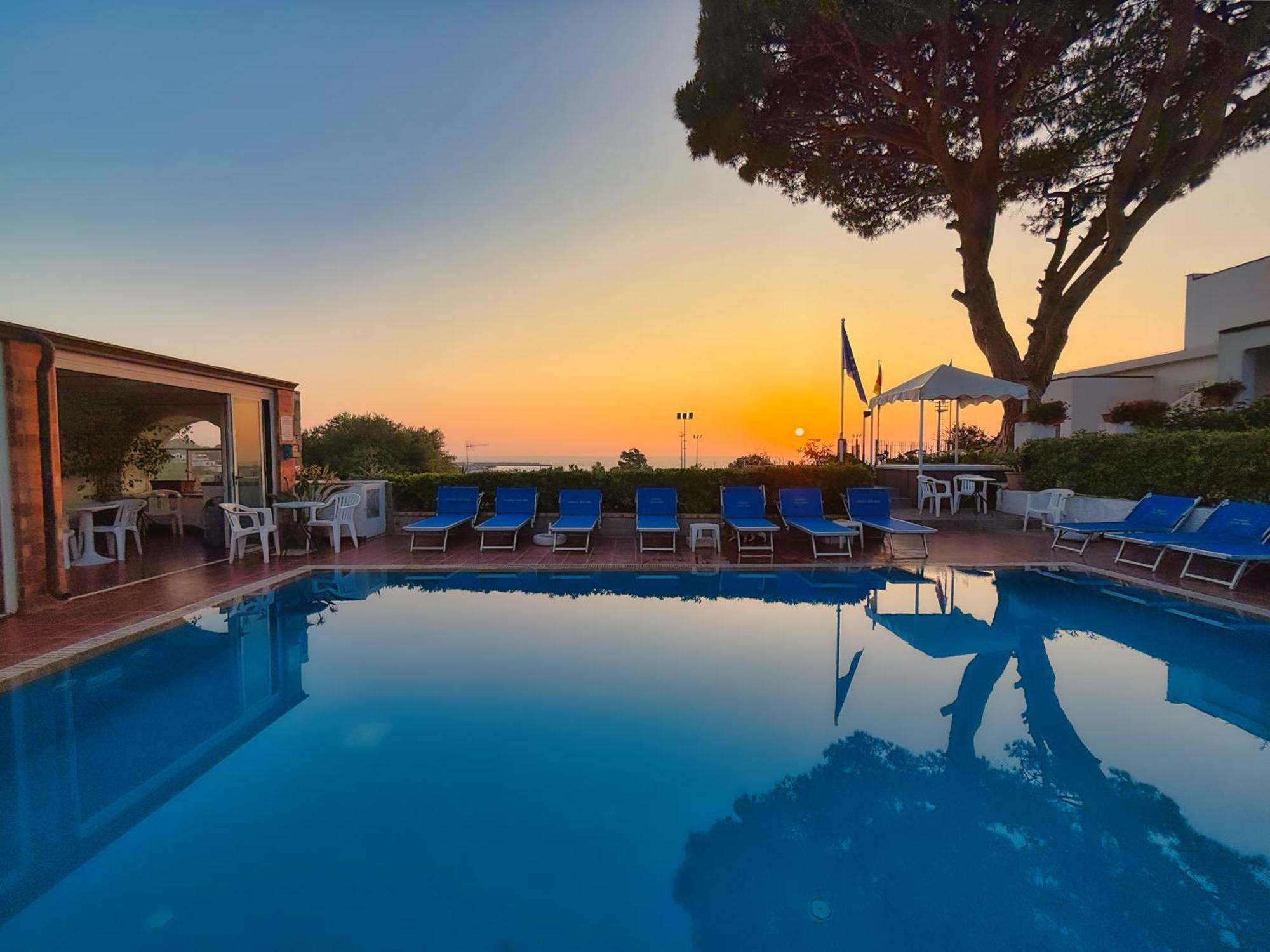 Pensione Mena Forio di Ischia Esterno foto