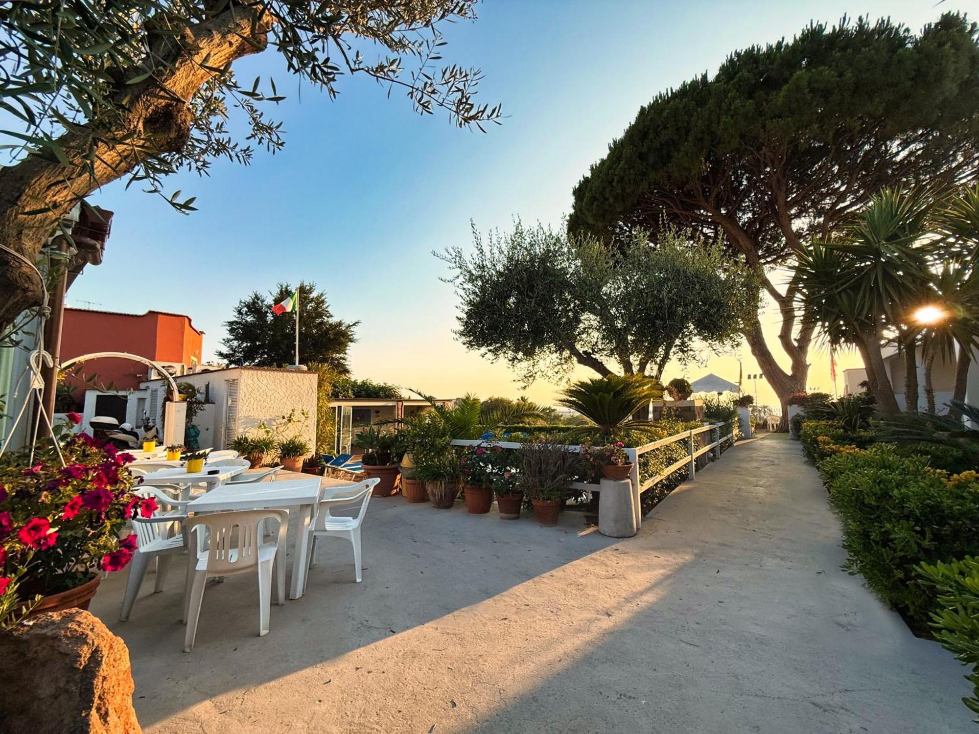 Pensione Mena Forio di Ischia Esterno foto